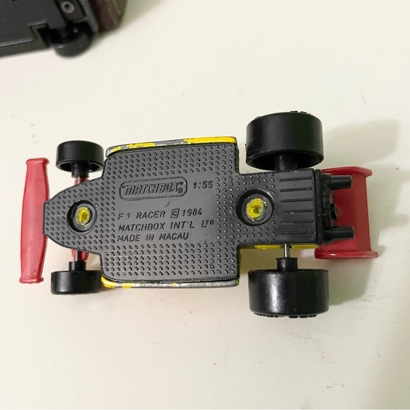 Lot of 7 Matchbox Cars Police Tow Truck 57 Chevy Ford Cobb F1 Racer - Picture 14 of 16